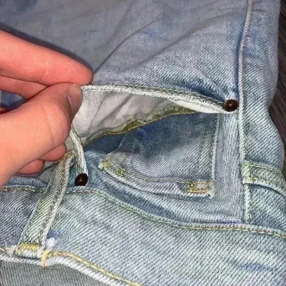 Fashion Nova Light Blue Wash Can’t You Relax Straight Leg Denim Jeans Size 3 - Picture 8 of 17